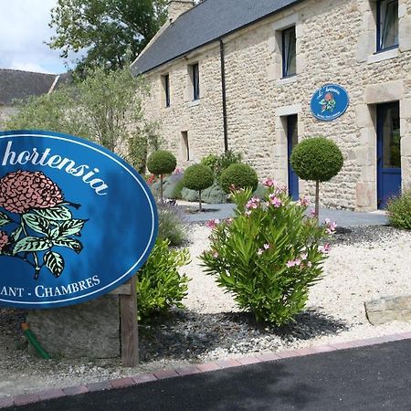 Hotel - Restaurant L'Hortensia Noyalo Экстерьер фото