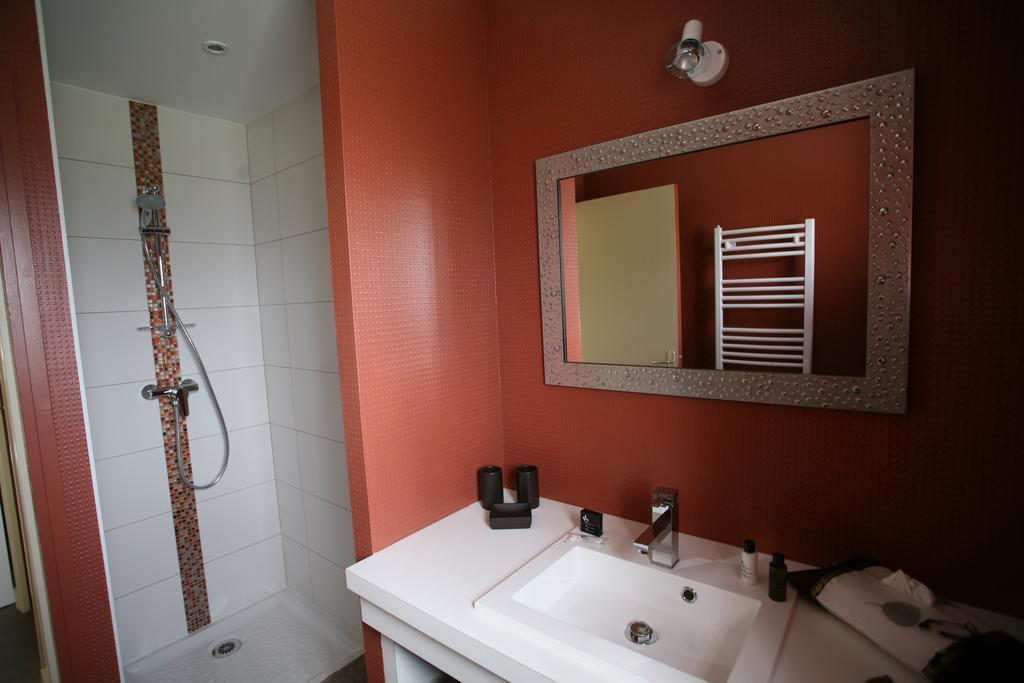 Hotel - Restaurant L'Hortensia Noyalo Номер фото